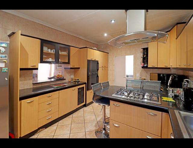 3 BEDROOM HOUSE FOR SALE IN ORANGE GROVE
